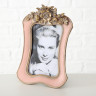 1018432 Picture frame Mirela, 10x15 cm H 23 cm, Polyresin, Pink